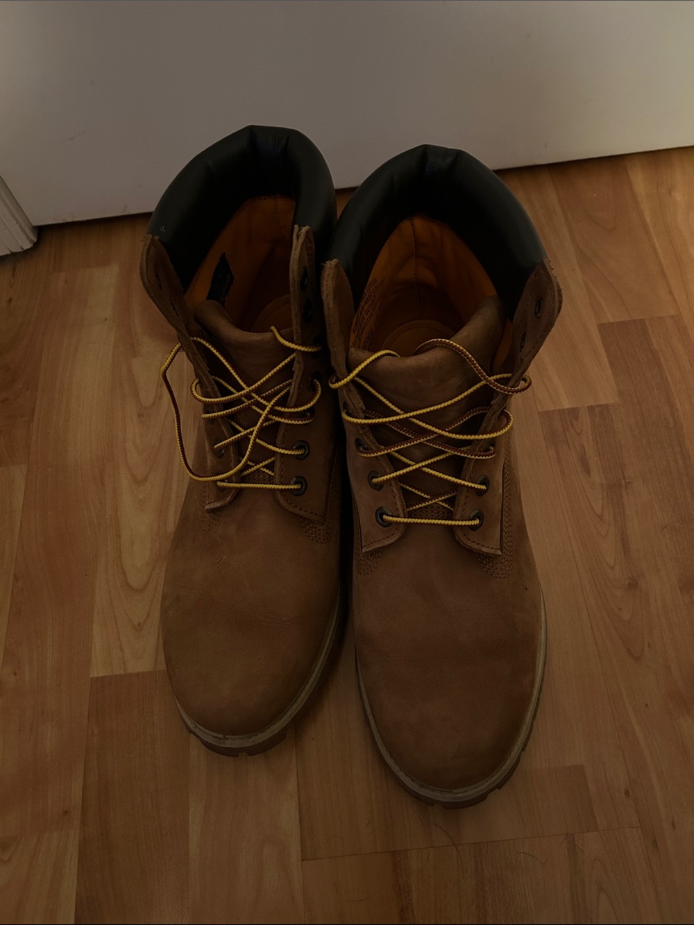 Classic Men's Timberland Brown Work Boots - Rugged Lace-Up Style